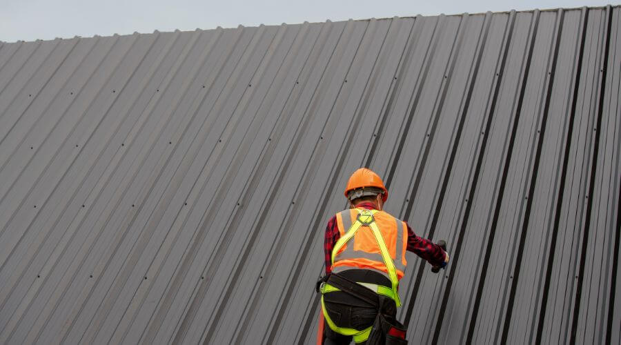 Professional residential roofers in Enfield, IL
